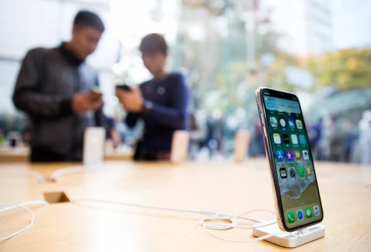 Should You Lease Your Next iPhone? Apple’s New “Apple Upgrade” Program, Explained